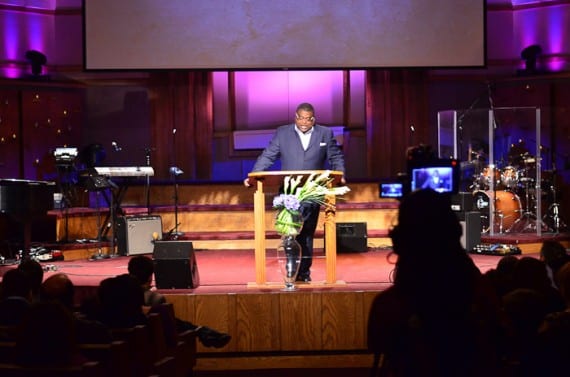noid-church120421_187
