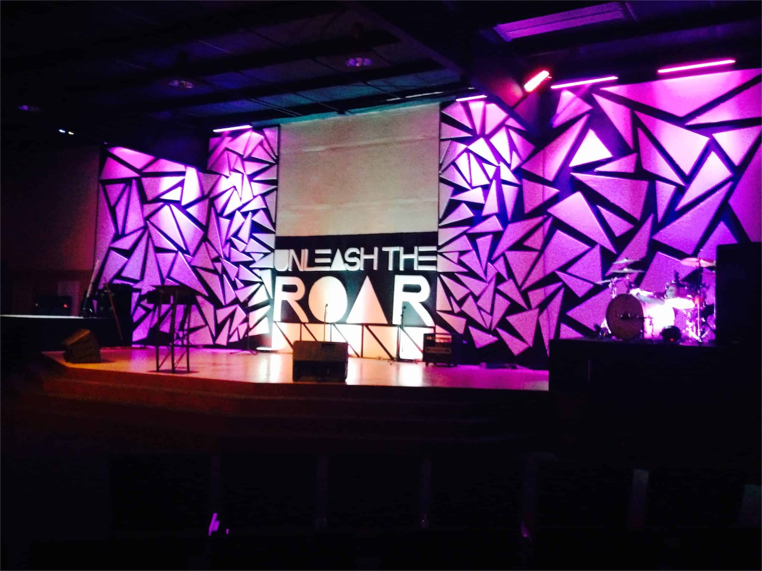 Scattered Angles Church Stage Design Ideas